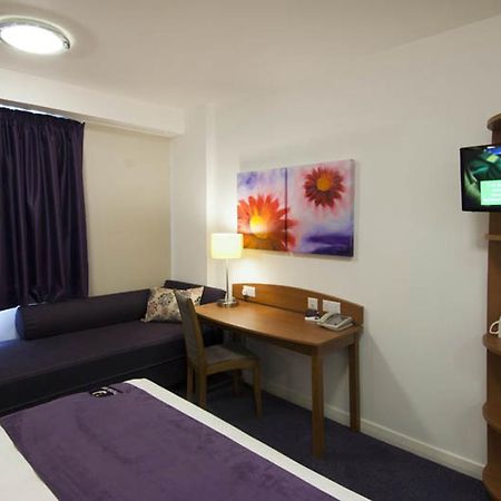 Premier Inn Belfast City Centre - Cathedral Quarter Buitenkant foto