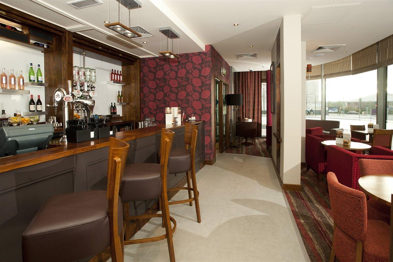 Premier Inn Belfast City Centre - Cathedral Quarter Buitenkant foto
