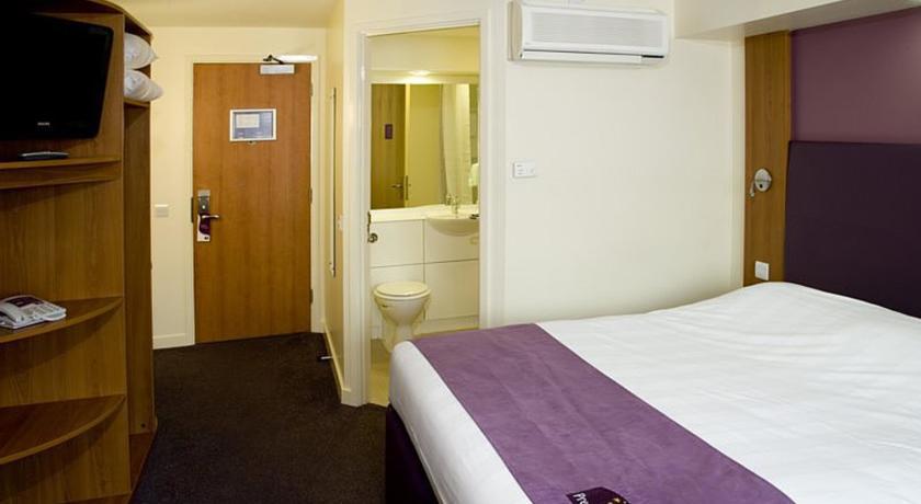 Premier Inn Belfast City Centre - Cathedral Quarter Buitenkant foto