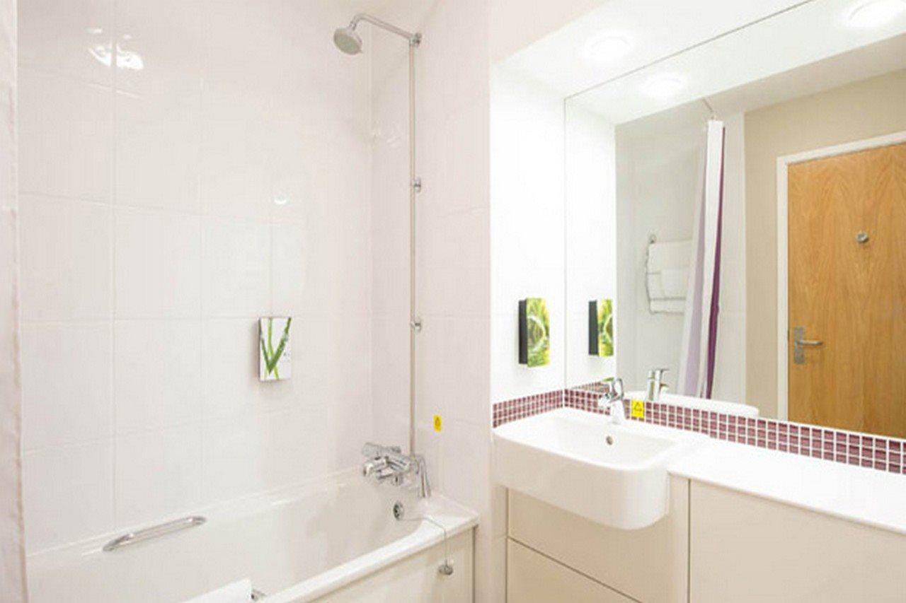 Premier Inn Belfast City Centre - Cathedral Quarter Buitenkant foto