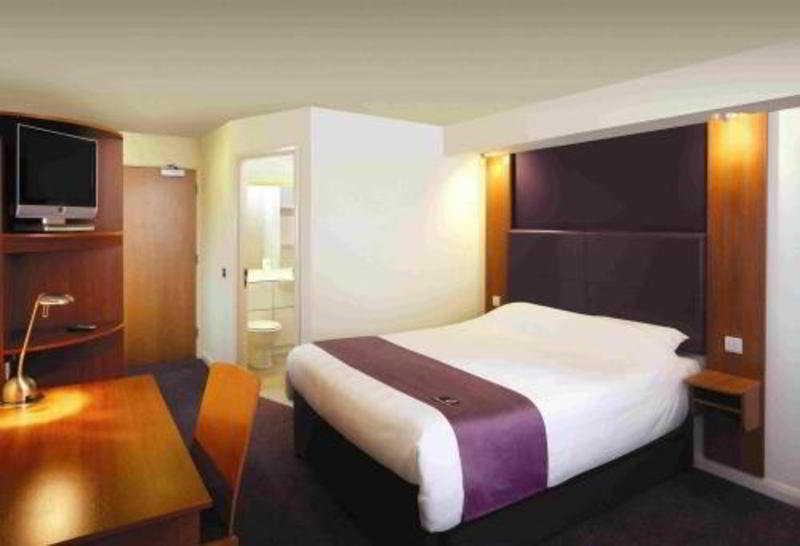 Premier Inn Belfast City Centre - Cathedral Quarter Buitenkant foto