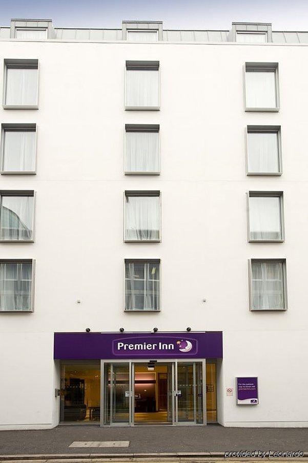 Premier Inn Belfast City Centre - Cathedral Quarter Buitenkant foto