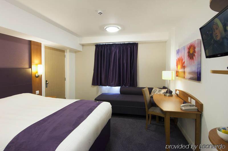 Premier Inn Belfast City Centre - Cathedral Quarter Buitenkant foto