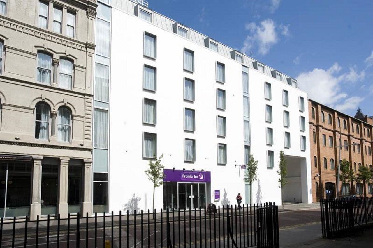 Premier Inn Belfast City Centre - Cathedral Quarter Buitenkant foto